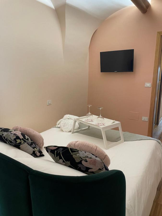 Rose Apartment Терліцці Екстер'єр фото
